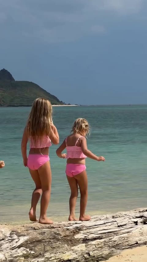 Instagram post by @tbeesto for Orgain. Caption reads: [...] category. Our kids love these @drinkorgain....