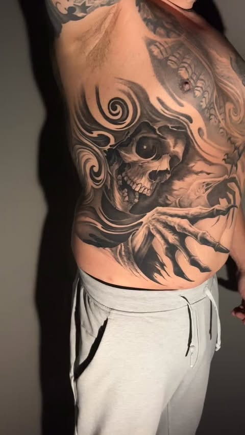 Instagram post by @jamesstrickland for Dynamic Color. Caption reads: Healed with @tattoospray & @inkeeze....