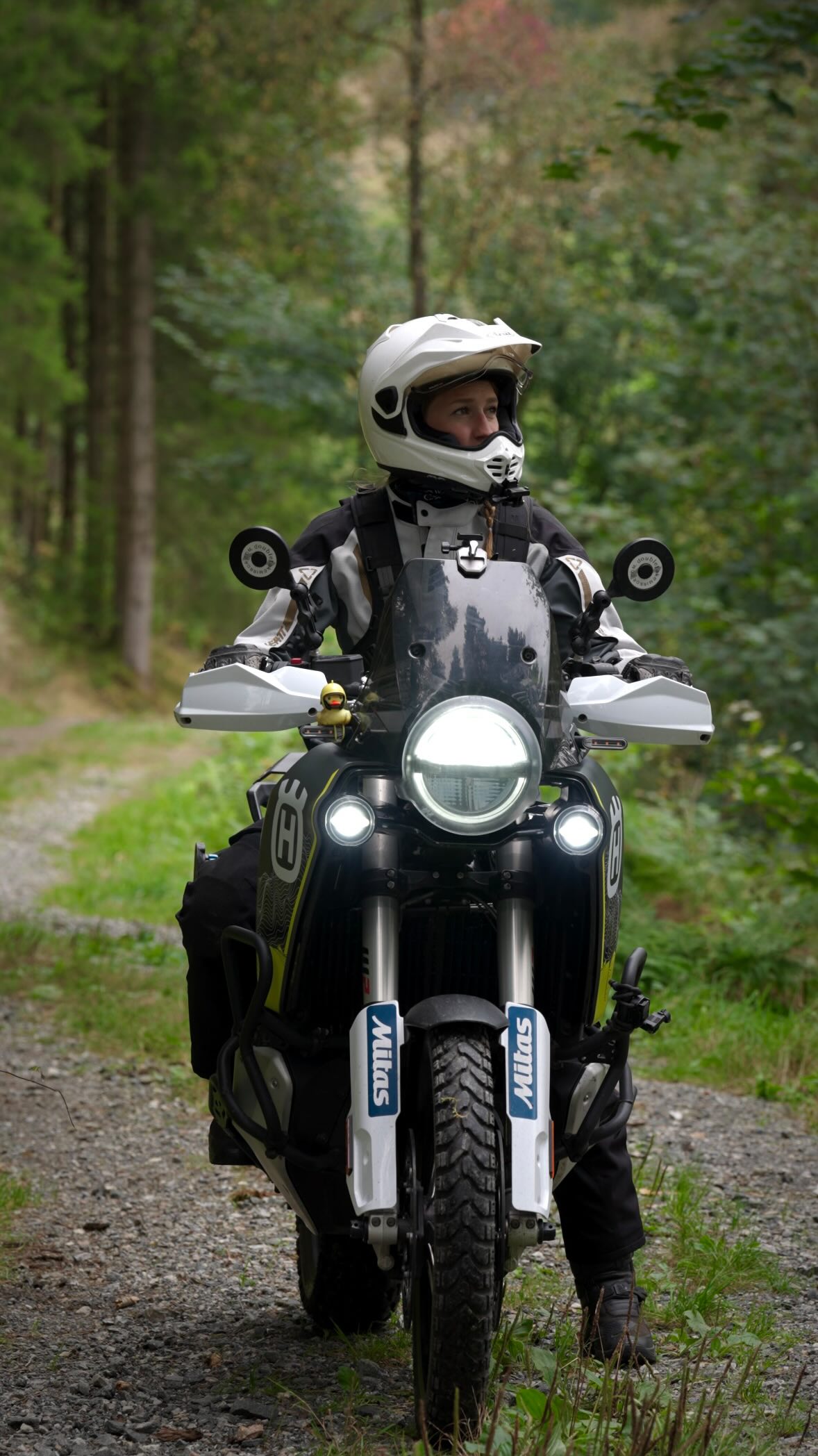 Instagram post by @runagrydeland for Peak Design. Caption reads: My favorite sounds 🏍️🐦‍⬛🌲

🎥 @_tshansen 
🗓️....