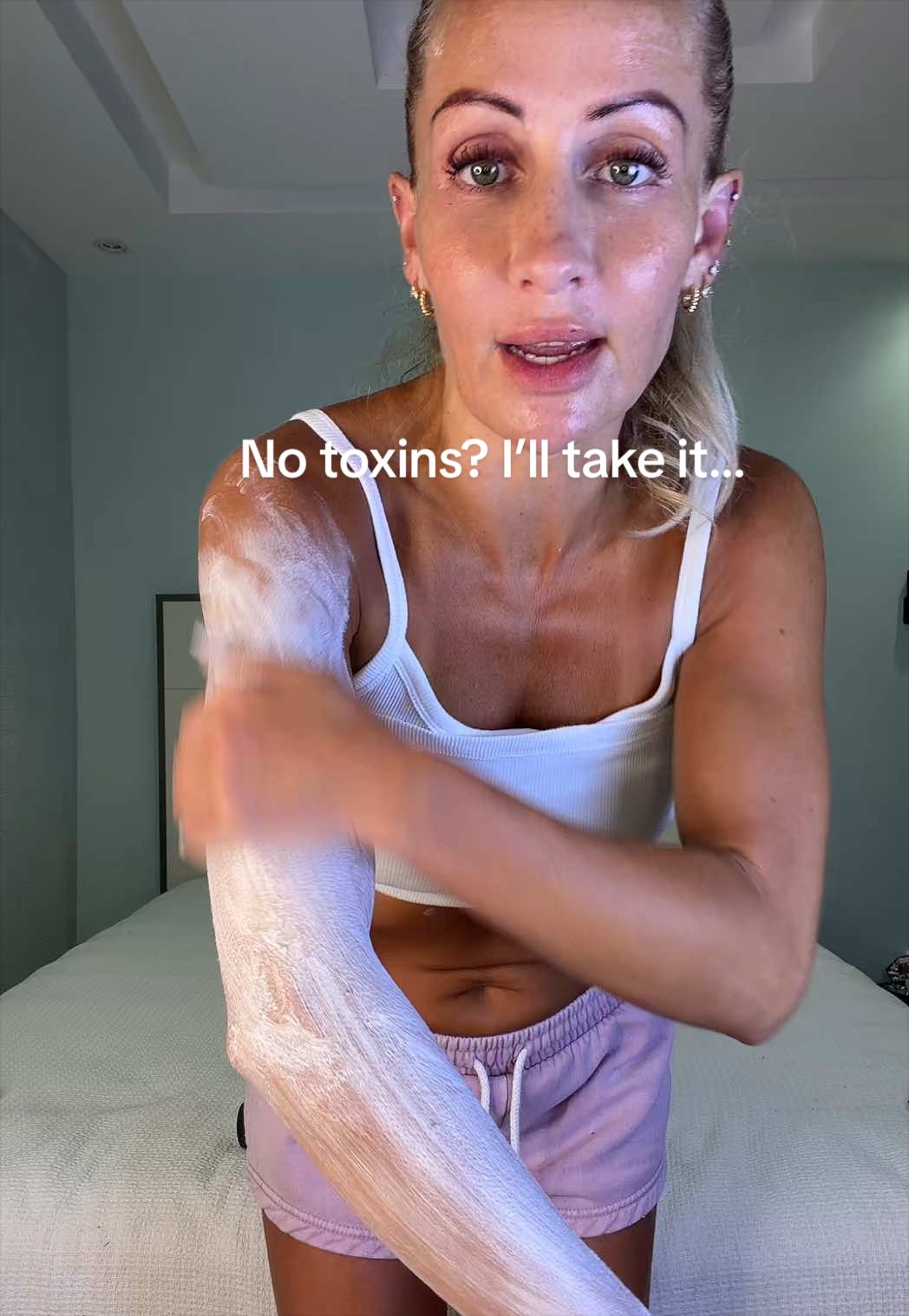 TikTok post by @kajsa.ziebell for Beauty by Earth. Caption reads: Where has this been all my life??? #BeautyByEarth....