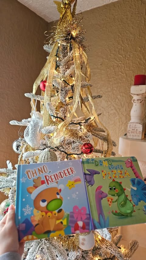 Instagram post by @kellbell9230 for Little Hippo Books. Caption reads: [...] TIME!!!! 📚

I'm teaming up with....