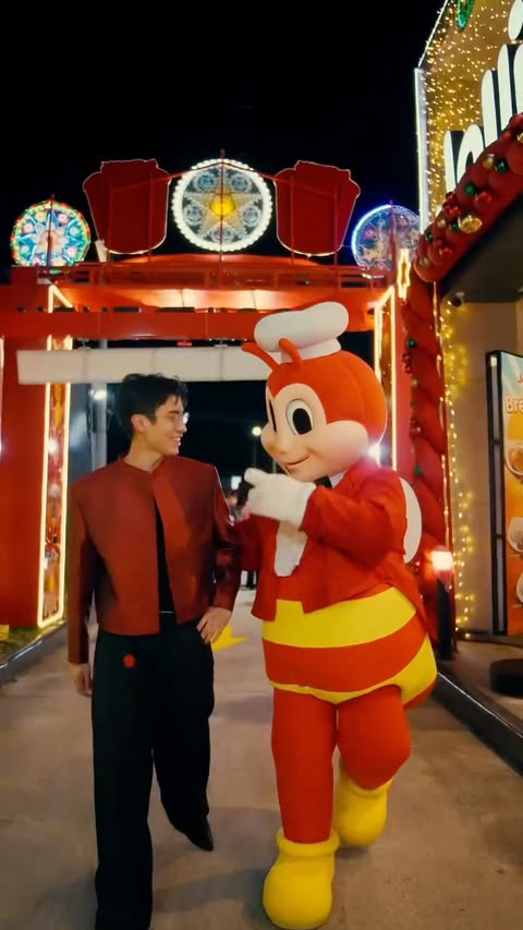 Instagram post by @brentymanalo for Jollibee. Caption reads: Ramdam ko na talaga ang Pasko! Lalo na’t pag....