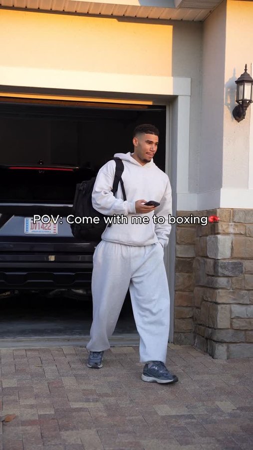 Instagram post by @austinfitnurse for EHPlabs. Caption reads: My boxing and preworkout routine 👀 Calm day of....