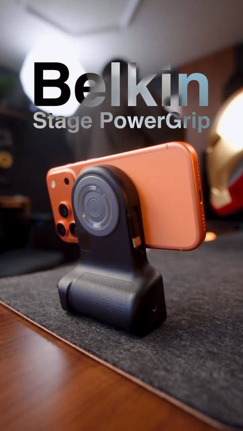 Instagram post by @caimarsalizi for Belkin. Caption reads: [...] This fixes it. The PowerGrip from @belkin....