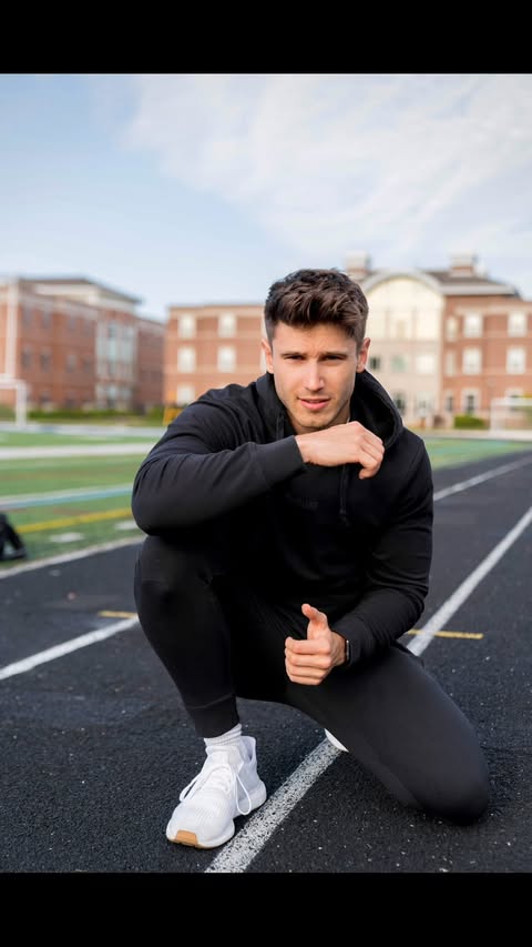 Instagram post by @sam.cushing for Orgain. Caption reads: [...] you’ve been thinking about trying....