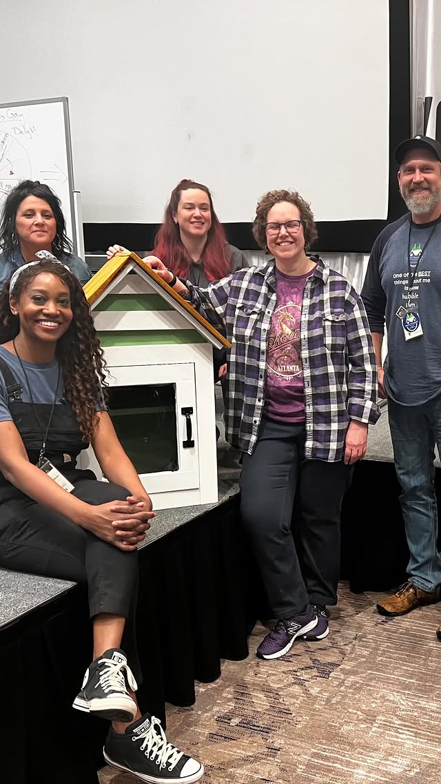 Instagram post by @woodenmaven for TotalBoat. Caption reads: [...] who hooked us up with cloths, @totalboat who....