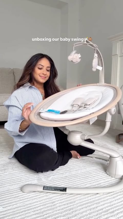 Instagram post by @allurebyhamsha for Maxi-Cosi. Caption reads: [...] swing to use🥹🫶🏽 thank you so much....