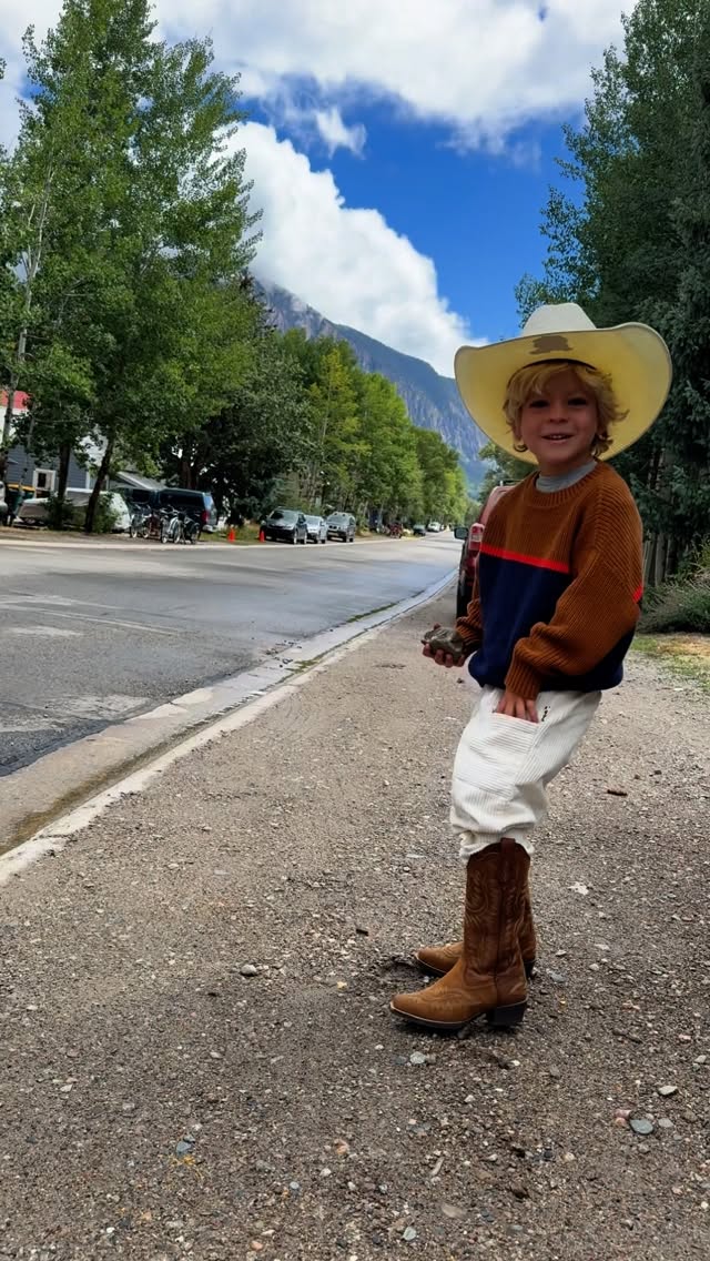 Instagram post by @alexandrasistodaniel for Carter's. Caption reads: Wilder and his bff Otter are destination donut at....