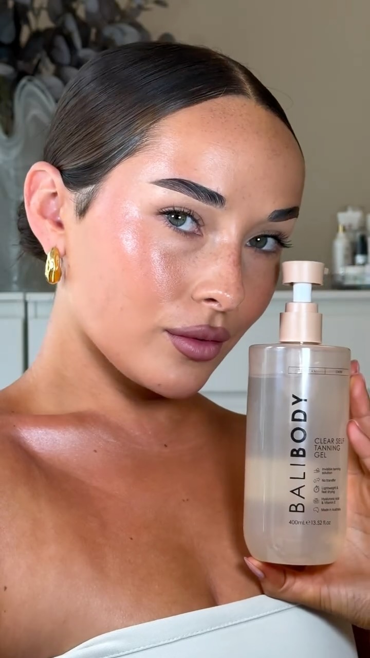 Instagram post by @caradowntonn for balibody. Caption reads: The ultimate lazy girl tan ekkk 🍋‍🟩✨ @balibody....