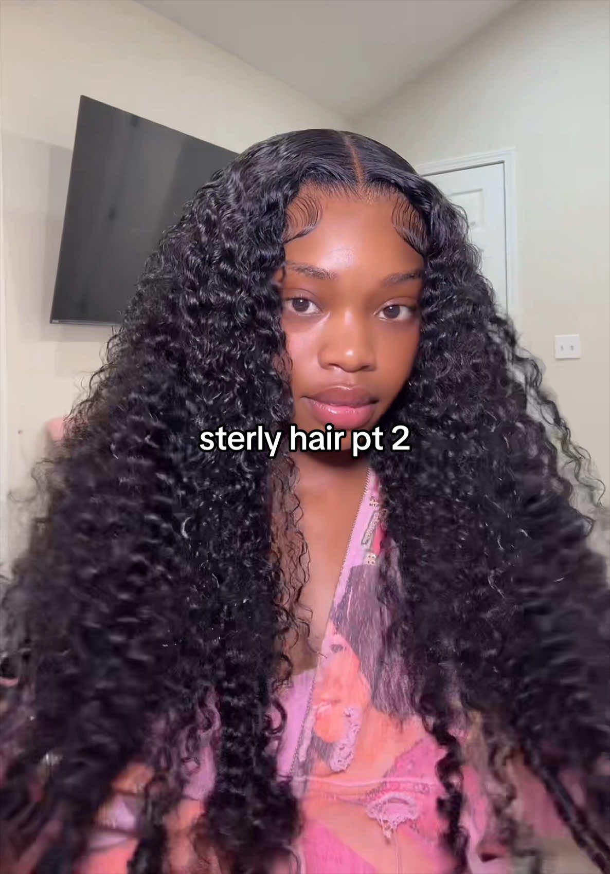TikTok post by @iiamkerycee for Sterly Hair Shop. Caption reads: perfect summer time wig😍 pt 2/2 @sterlyhair_shop....