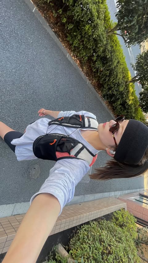 Instagram post by @108_cc for JBL. Caption reads: RUN WITH @jbl_japan 🦻🏼 [...].