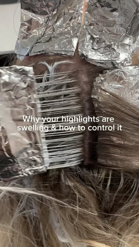 Instagram post by @josievilay for Cosmo Prof Beauty. Caption reads: Foils swelling? Save this Tip for Later ⬇️....