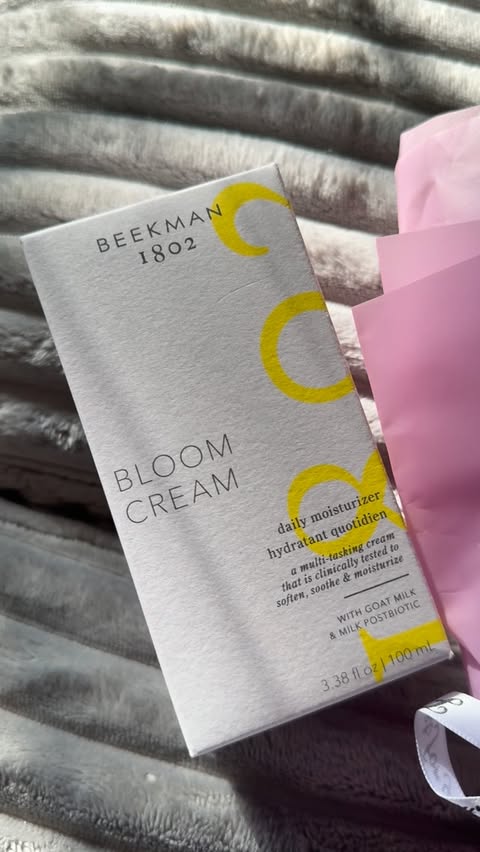 Instagram post by @marvelmom1 for Beekman 1802. Caption reads: [...] this glow lately, and the secret is Beekman....