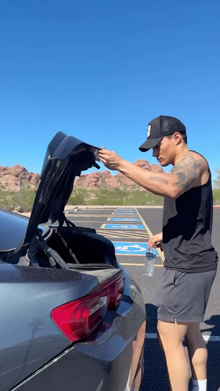 Instagram post by @nrmdls for Neuro. Caption reads: No more pre-workout, using @neurogum energy gum....