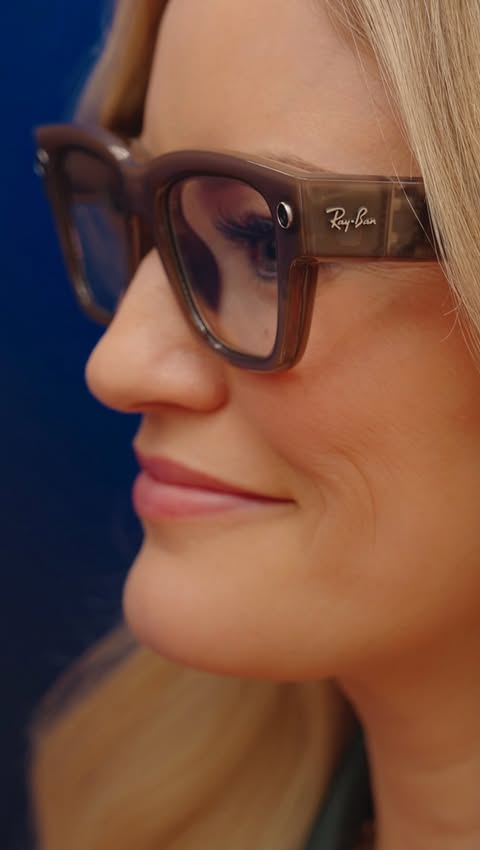 Instagram post by @ijustine for Ray-Ban. Caption reads: Notes in my glasses? 📝 #MetaRayBan Display.