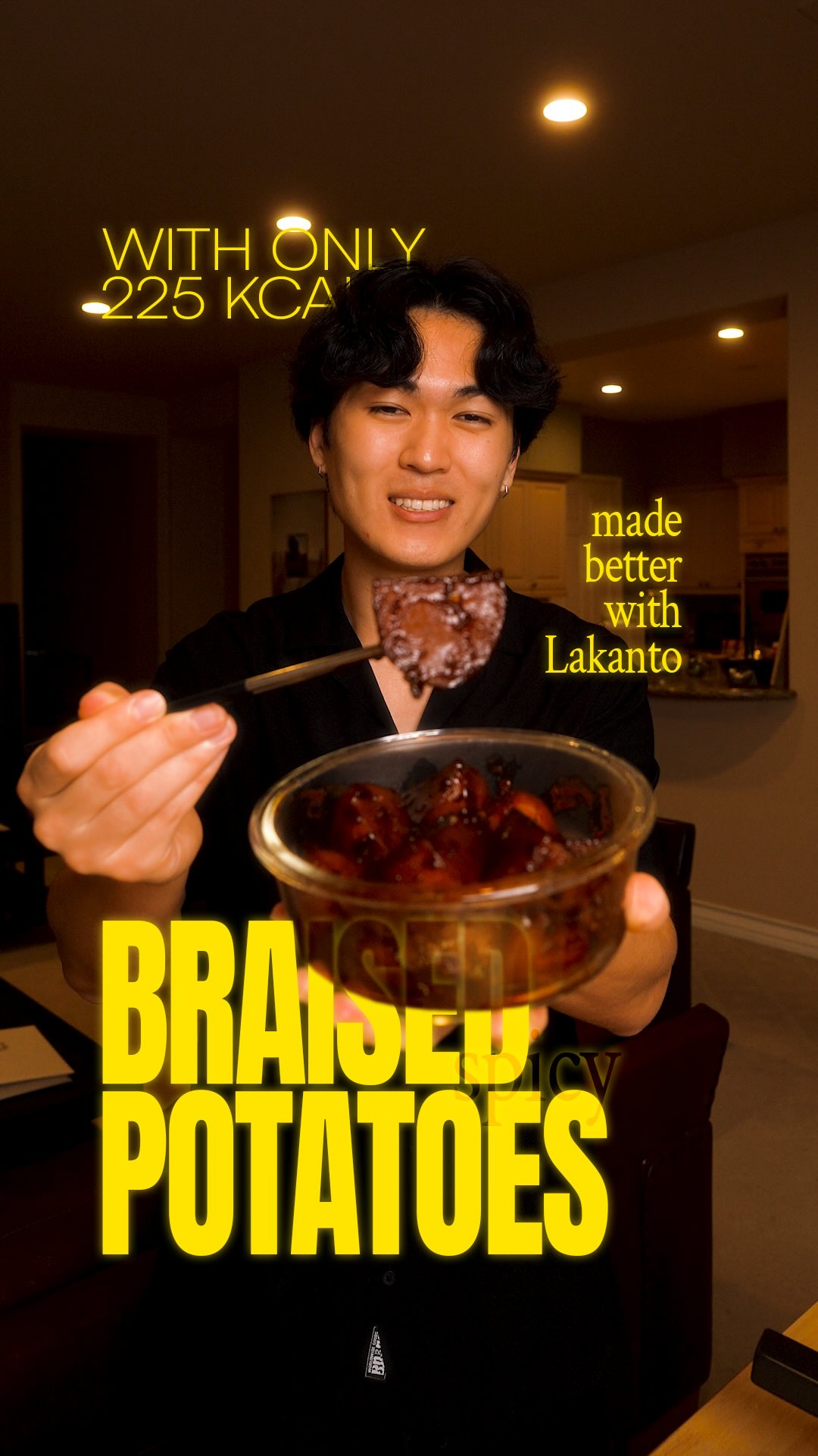 Instagram post by @joexfitness for Lakanto. Caption reads: ⇩ Full Recipe 🥔⇩

Macros per 1 serving:

Protein:....