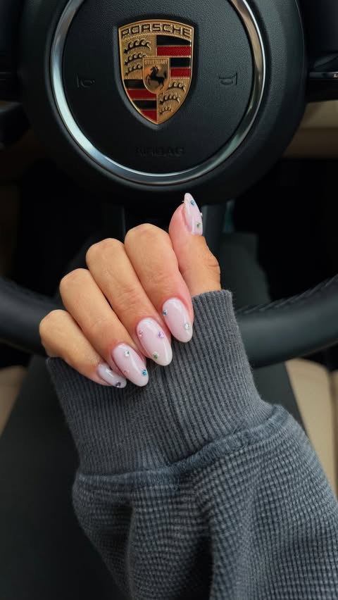 Instagram post by @harleighfairgrieve for OPI. Caption reads: [...] 💅🏼💗 the last of the summer sets, with....