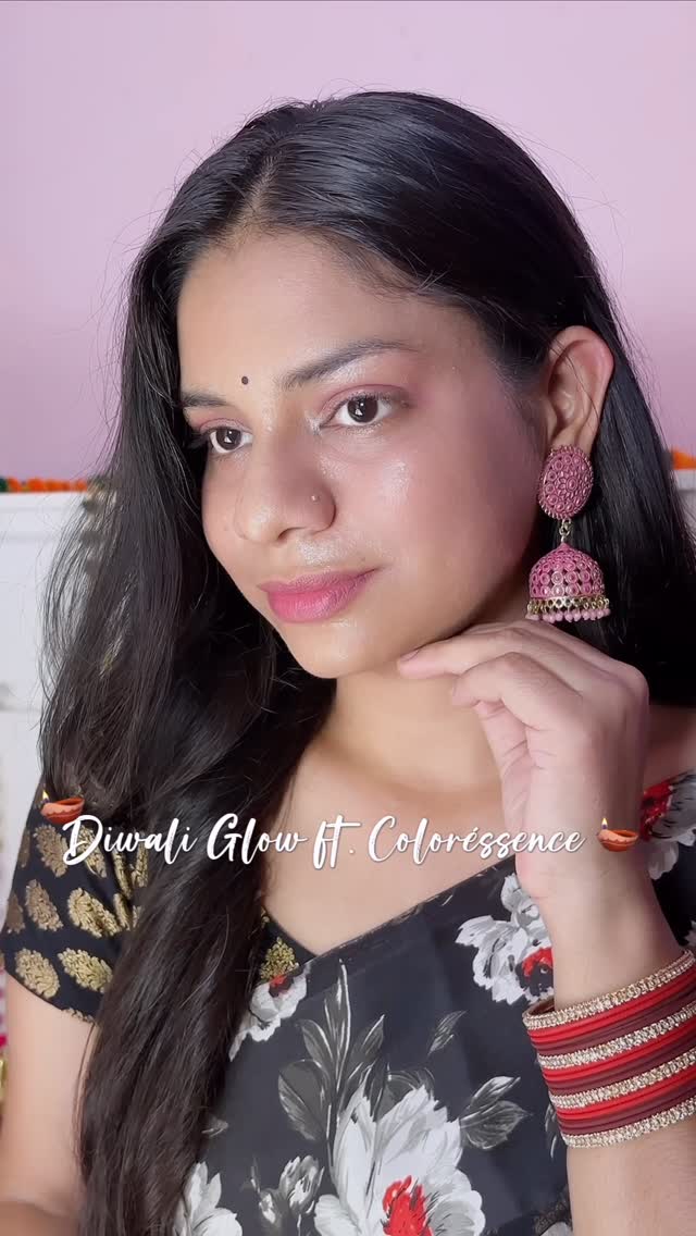 Instagram post by @pandeyshruti06 for Coloressence. Caption reads: Products are just amazing! 
Coloressence  a made....