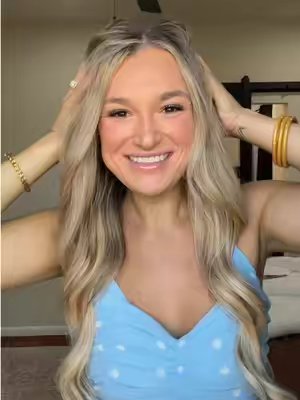 TikTok post by @rayleighsanderson for FlutterHabit. Caption reads: [...] #lashes #getreadywithme #ditl #flutterhabit....