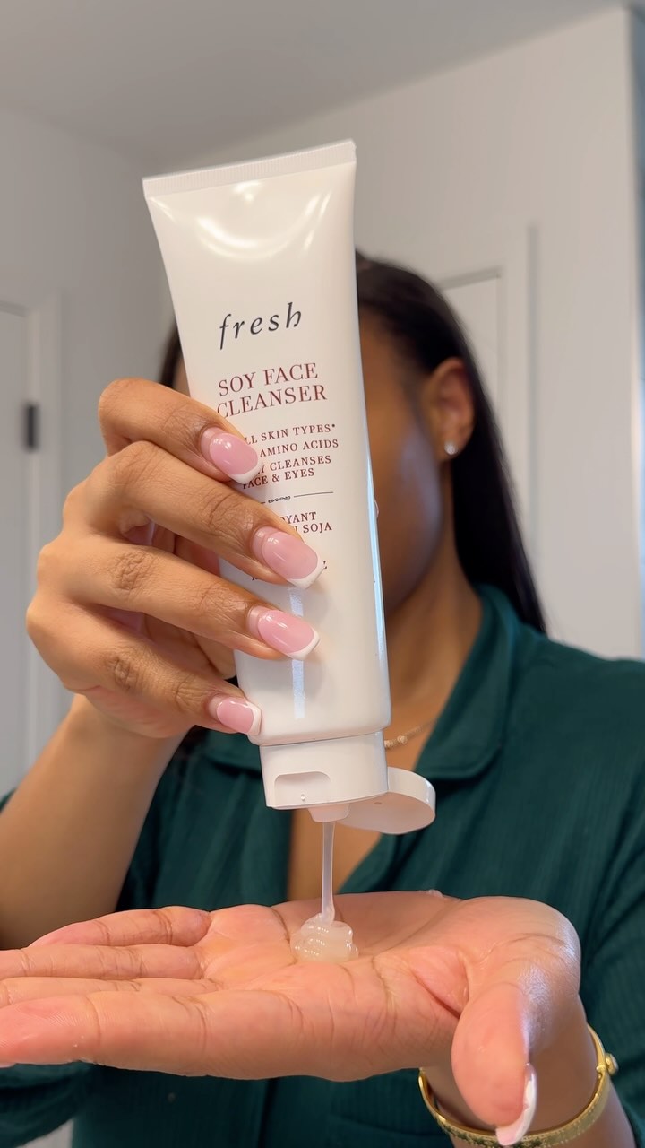 Instagram post by @britterrrs for FRESH. Caption reads: Lately I’ve been ending my nights with Soy face....