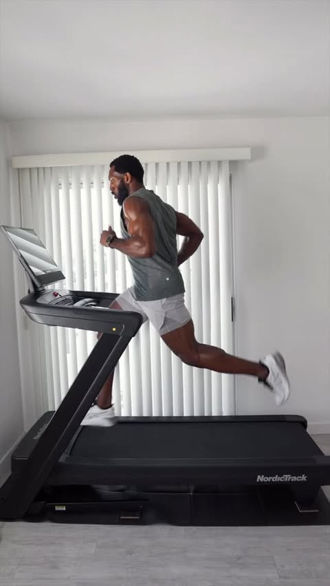 Instagram post by @juiceandtoya for NordicTrack. Caption reads: [...] to also do our cardio from home.....