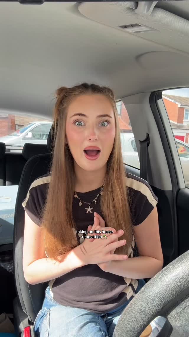 Instagram post by @anyaaroscoe for Notability. Caption reads: Renovations = constant to-do lists @notabilityapp....