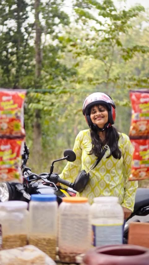 Instagram post by @_miss__nargis__ for Bingo! Tedhe Medhe. Caption reads: [...] your own madness? That’s what my Bingo!....