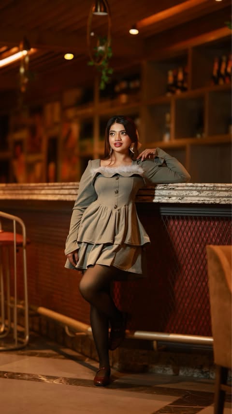 Instagram post by @vishaka.nirmalkar for Savana. Caption reads: [...] novel, a vintage short dress ft @savana....