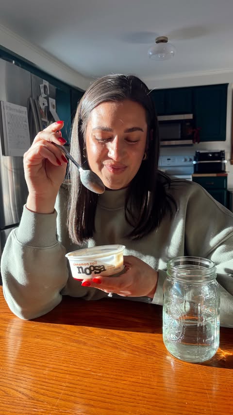 Instagram post by @abbiekonnick for noosa yoghurt. Caption reads: [...] have to feel stressful & sad…Find....