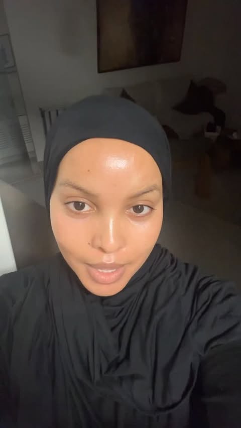 Instagram post by @itssawo for Salams. Caption reads: Finding connections that actually align with your....