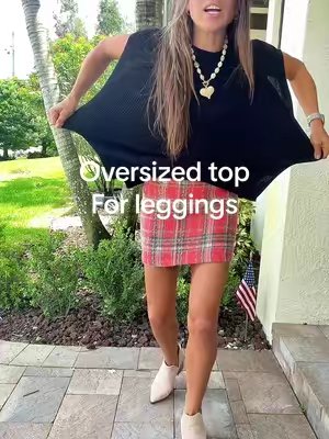 TikTok post by @lifeofahotmessmom for Shewin. Caption reads: [...] #oversizedtop #momoutfitideas @SHEWIN.