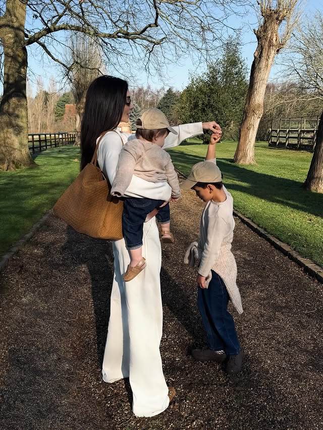 Instagram post by @iamamyjackson for Katie Loxton. Caption reads: [...] the most beautiful accessories from....