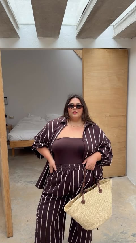 Instagram post by @calliethorpe for Monsoon. Caption reads: a few pieces lots of ways 🌞CALLIE X MONSOON | AD....