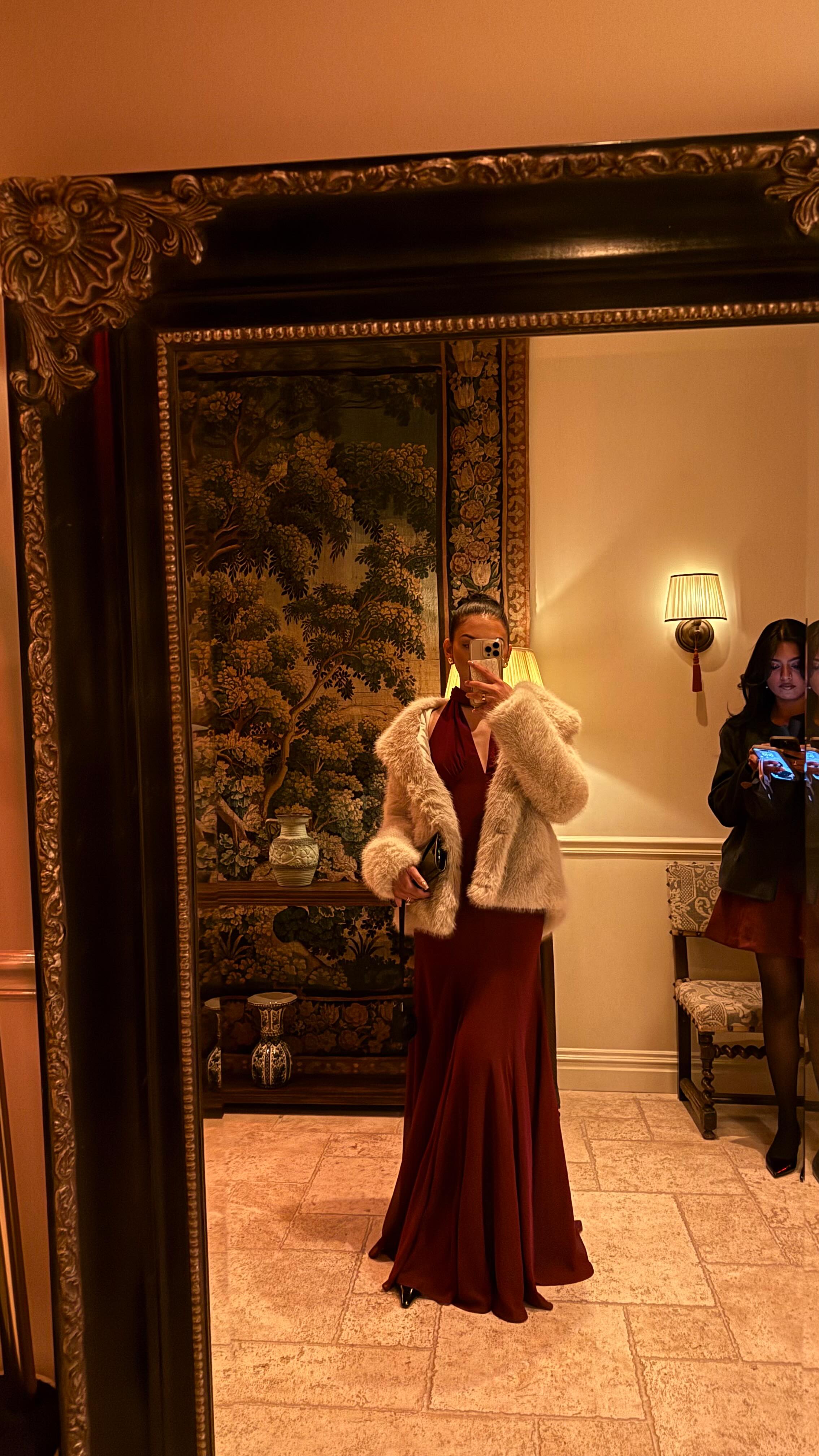 Instagram post by @rashna_kutwaroo for Dynamite Clothing. Caption reads: What colour did you guess? 👀 also can we talk....