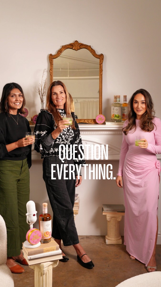 Instagram post by @questioneverythinghq for 21Seeds Infused Tequila. Caption reads: 𝐂𝐨𝐦𝐦𝐞𝐧𝐭 𝟐𝟏𝐒𝐄𝐄𝐃𝐒 𝐚𝐧𝐝 𝐈’𝐥𝐥 𝐃𝐌....