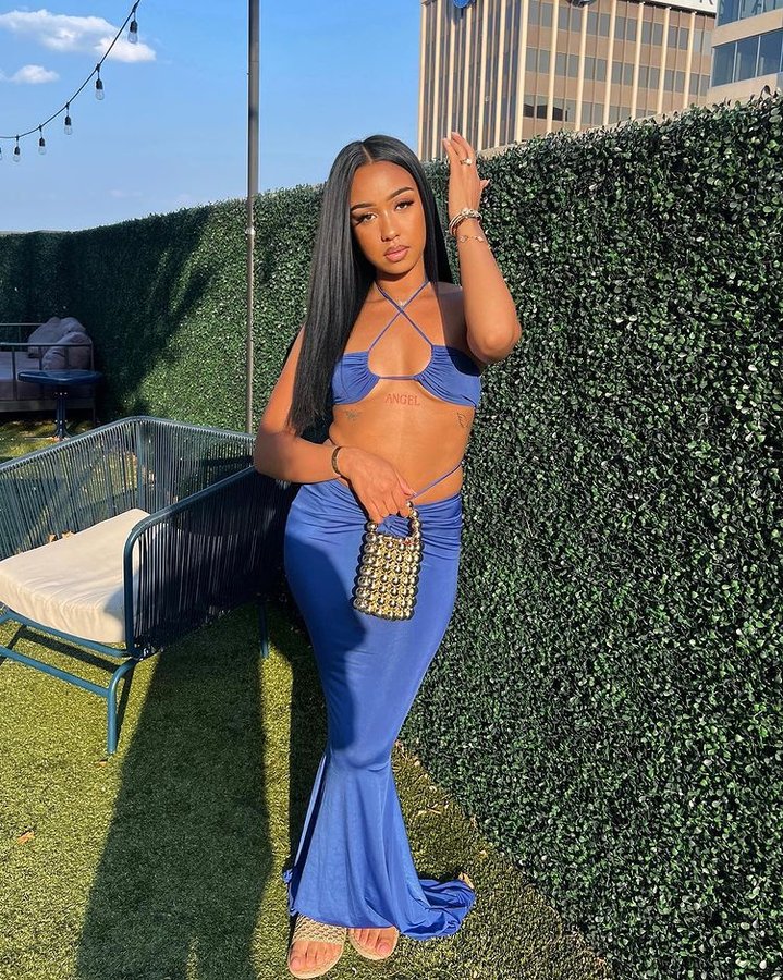 Instagram post by @ashantidestinyy for Edgebyks. Caption reads: [...] and let her watch me close📸 
SET :....