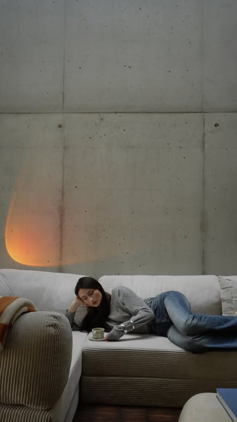 Instagram post by @marissa.schatz for OMHU. Caption reads: [...] F1.
The TEDDY Corner Closed Sofa by....