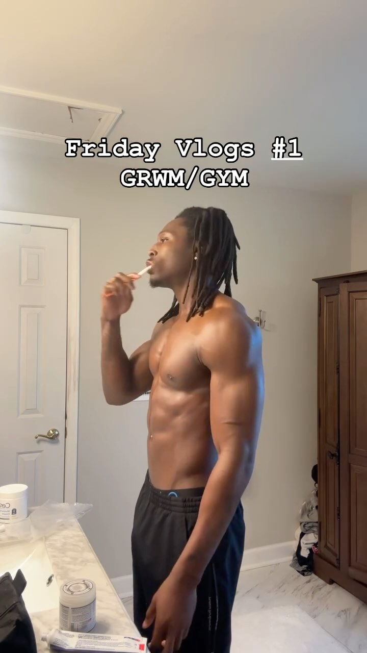 Instagram post by @mespeakphysique for Retaliation Project. Caption reads: [...] DM me “PEAK” for 1 on 1 coaching....