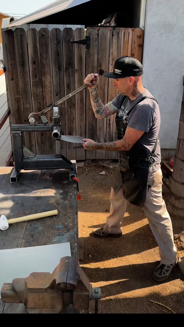 Instagram post by @bhoodfab for Lincoln Electric. Caption reads: “ Tuck It” build Part.2

#metalshaping101....