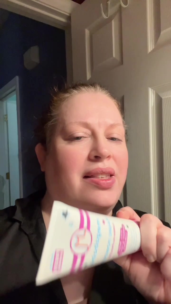 TikTok post by an influencer for Megababe. Caption reads: [...] Individual results may vary! #Megababe....