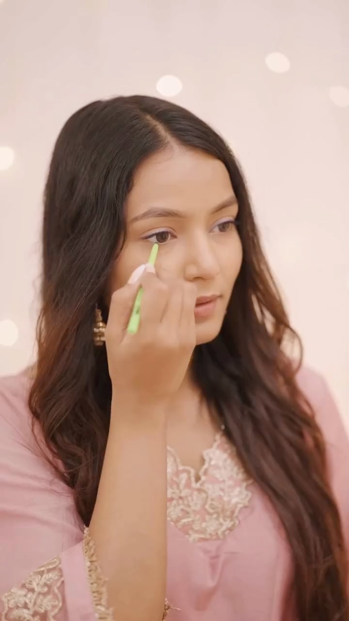 Instagram post by @ikavvyaa for Colorbar Cosmetics. Caption reads: Get ready to show your best Glam look for this....