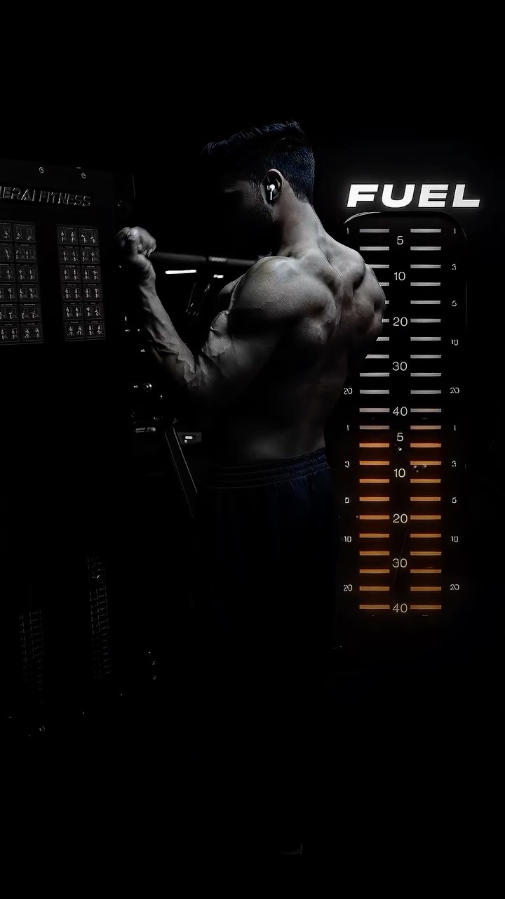 Instagram post by @anshumanlifts for Bigmuscles Nutrition. Caption reads: BigMuscle Gold Whey Isolate with Fast Absorption....