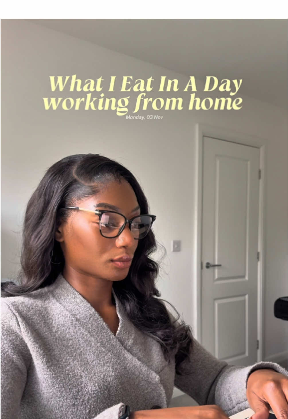 TikTok post by @sowfitnesss for Free Soul. Caption reads: What I eat in a day working from home - 144g....