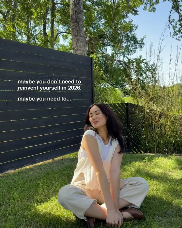 Instagram post by @bigbluetang for Notability. Caption reads: this time of year is always filled with new year’s....