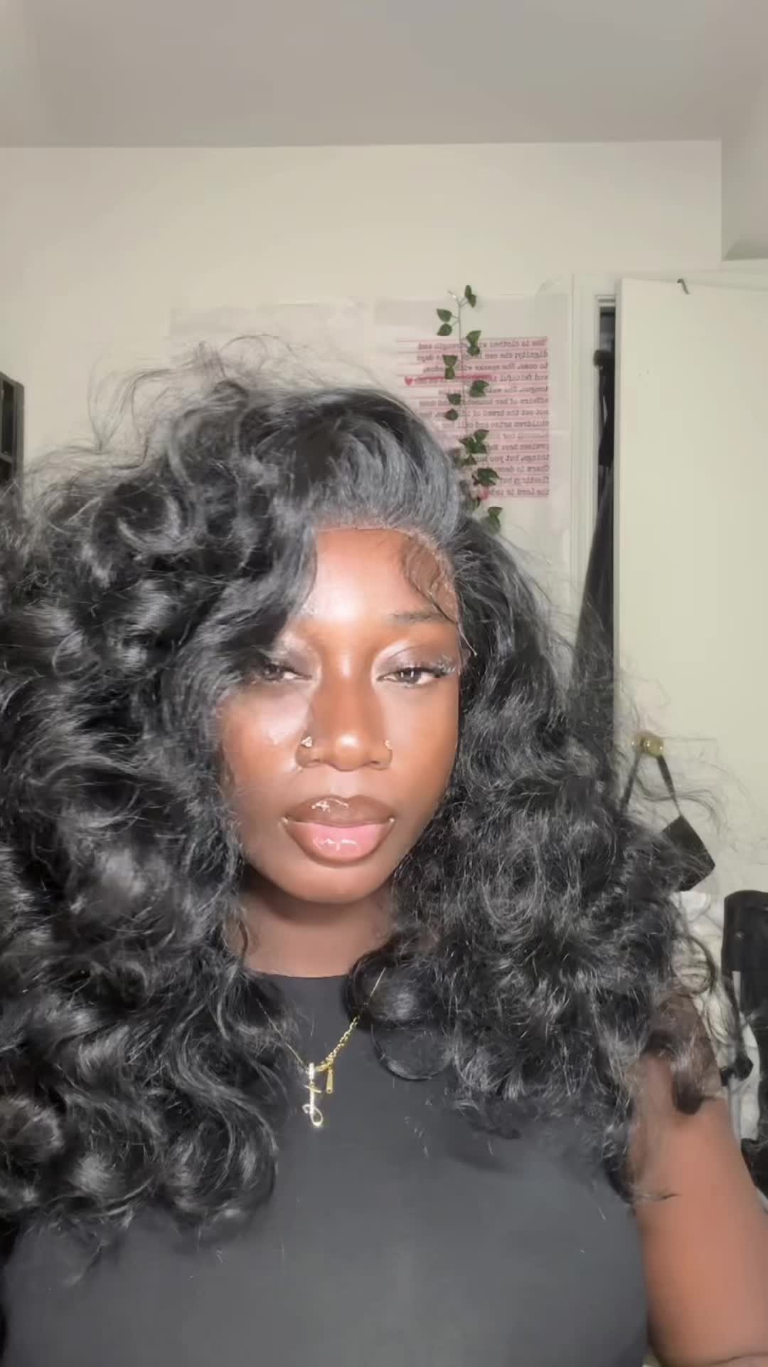 TikTok post by @getout102 for SamsBeauty. Caption reads: @SamsBeauty 😍😍 #syntheticwig #cheapwigs (using....
