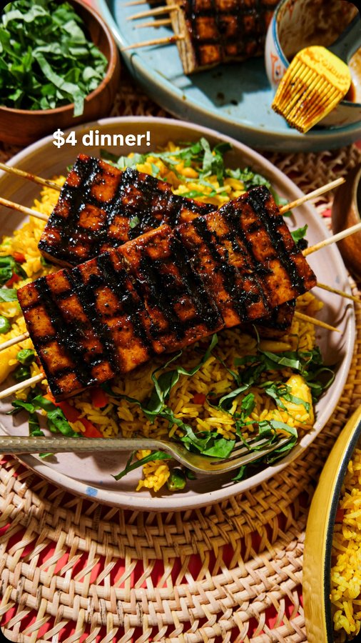 Instagram post by an influencer for Big Tree Farms. Caption reads: [...] bank. $17 BBQ skewers with @bigtreefarmsbali....