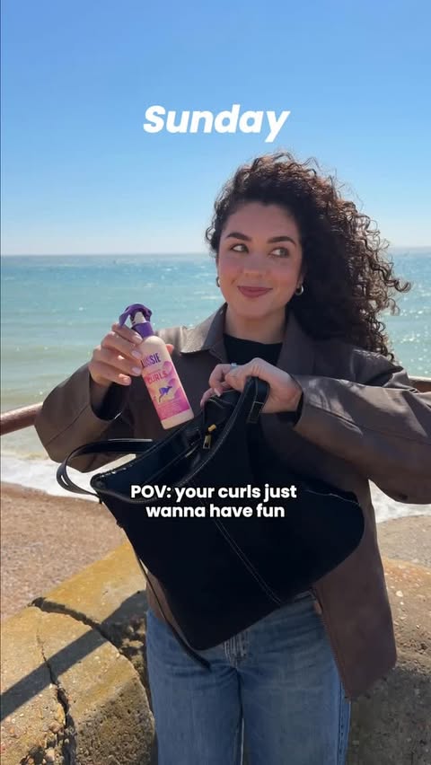 Instagram post by @sophiemariecurly for Aussie Hair. Caption reads: [...] have fun!️ A week of curl inspo! @aussiehair....