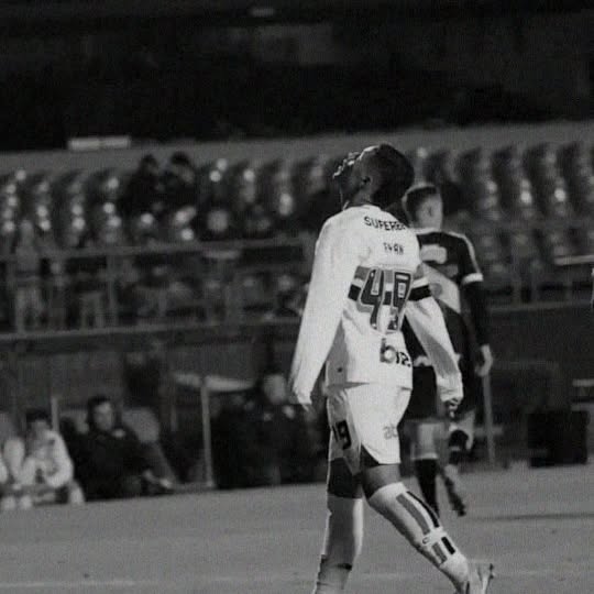 Instagram post by @visaodabancada for Betano. Caption reads: [...] @ryan.francisco9 

📹 @lambert2001....