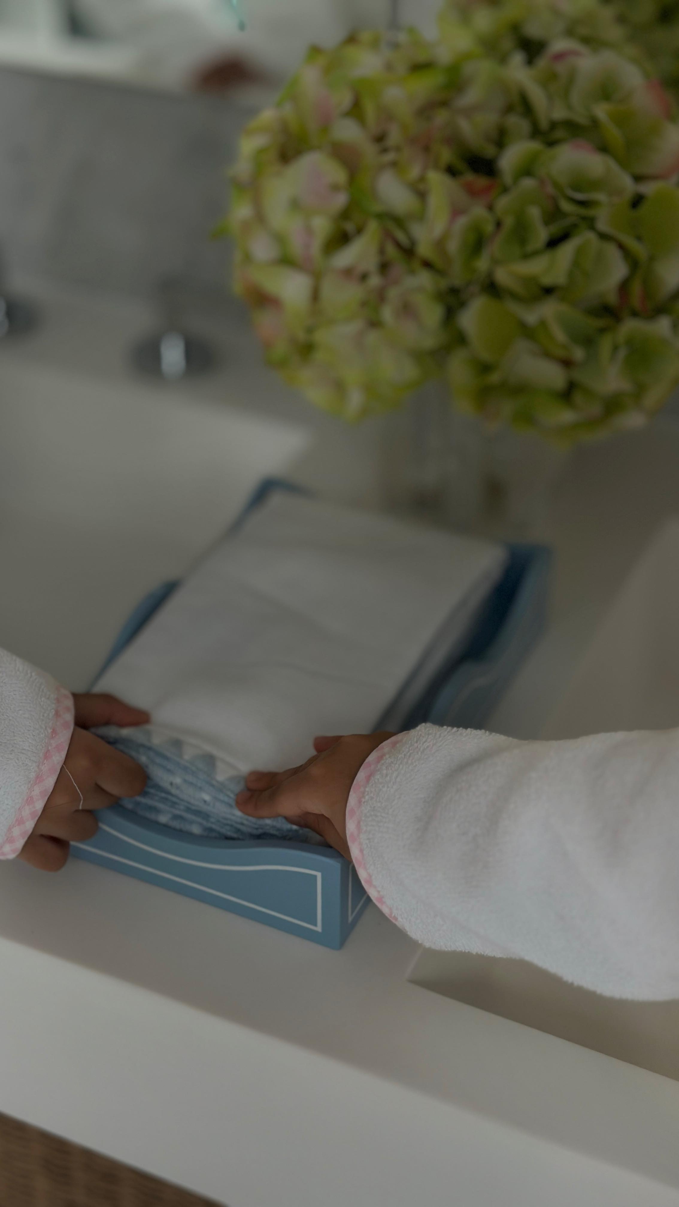 Instagram post by @jasminapuri for Weezie Towels. Caption reads: Getting my bathroom summer ready with fresh and....