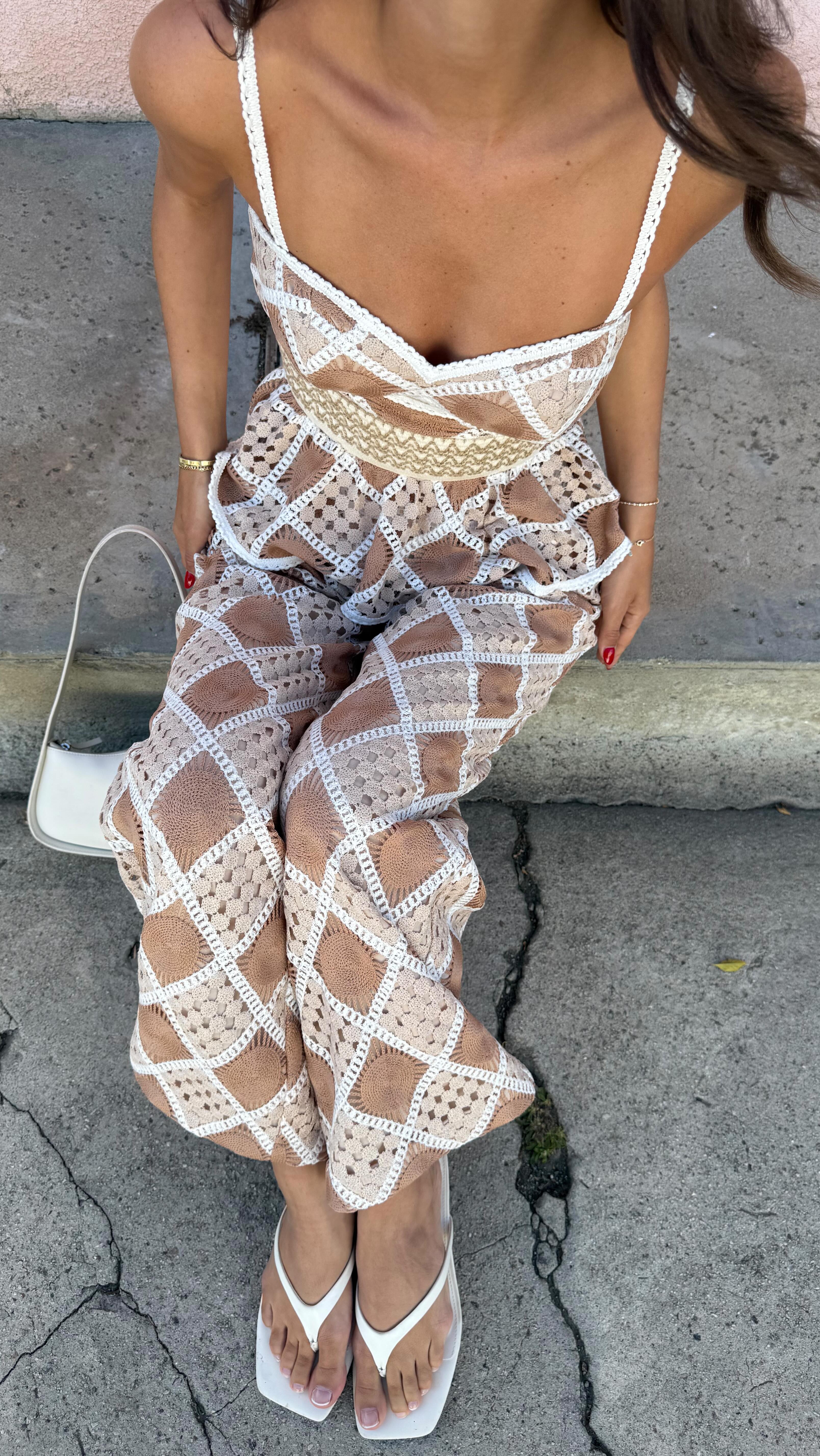 Instagram post by @sydneysilverman for Patbo. Caption reads: Around the neighborhood in @patbo #PatBOPartner.